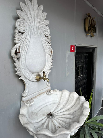 Why Victorian Lighting Never Goes Out of Style