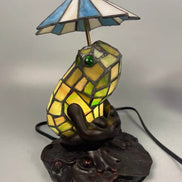 Frog Umbrella Tiffany Table Lamp, Home Decor, Handmade Antique Lighting, Animal Tiffany lamp, Garden Decor