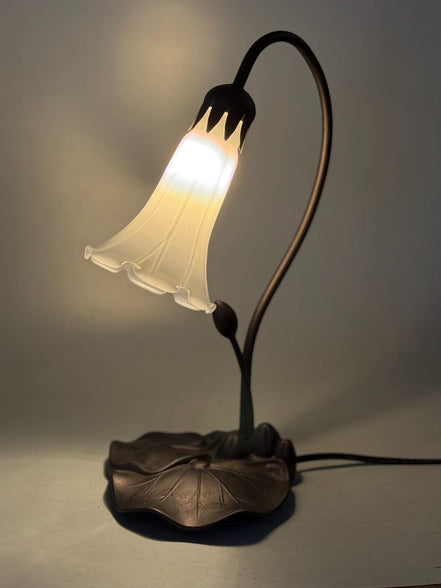 Pond Lily Flower Table Lamp, Stained Glass Table Lamp, Spring Home Decor, Handmade Antique Lighting, Vintage Tiffany lamp